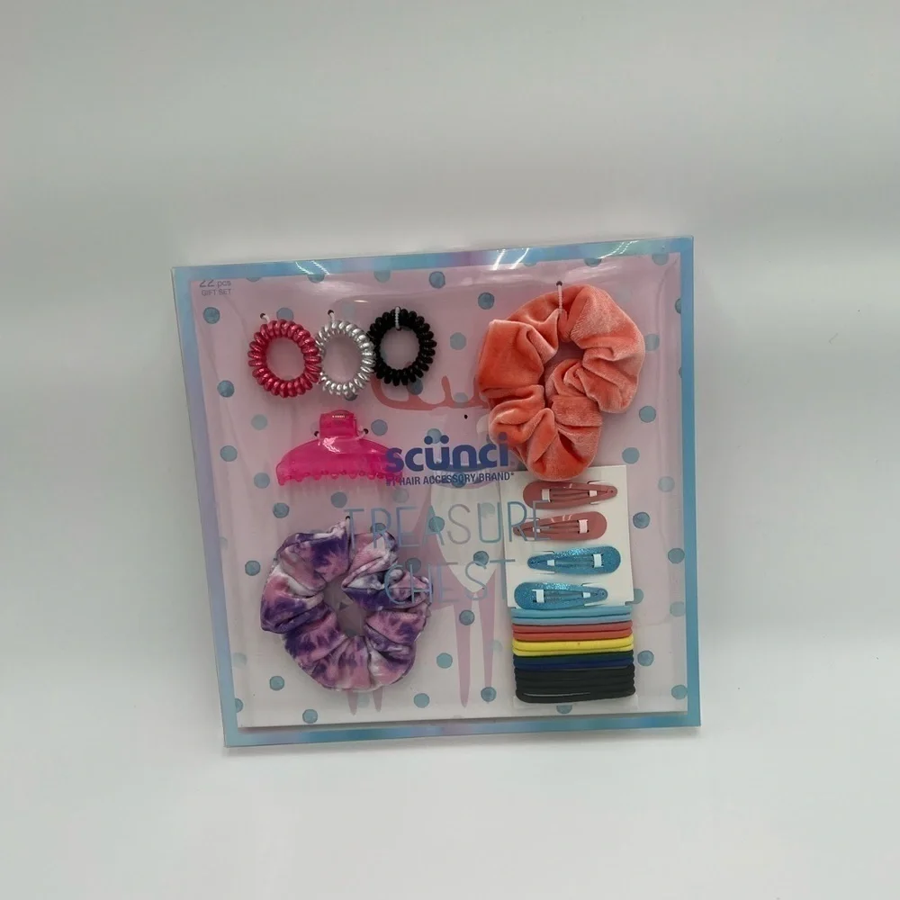 Scunci # 1 Hair Accessory brand 22 pieces